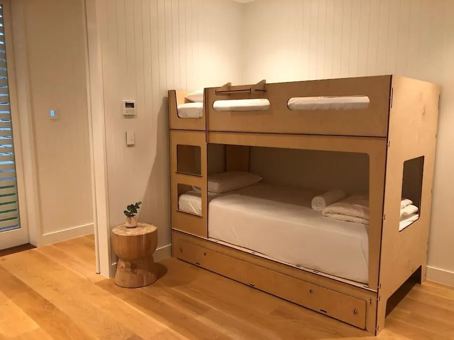 Aroha New Luxury Home Walk To Town And Beach Byron Bay 0*,  Australia